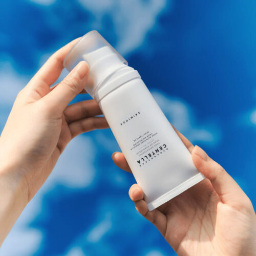 ضد آفتاب ضد لک و روشن کننده تون آپ سنتلا اسکین 1004 Centella Skin Tone Up Anti-Blemish and Brightening Sunscreen 1004