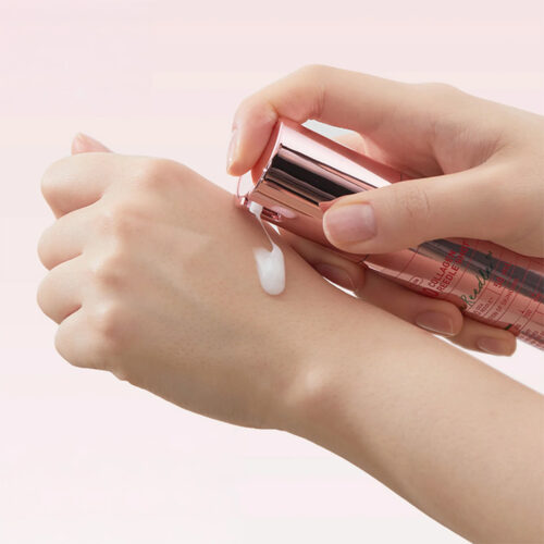 سرم کلاژن ریدل شات 300 وی تی کازمتیک VT Cica Reedle 300 Collagen Reedle Shot