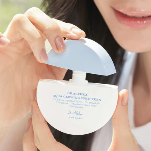 ضد آفتاب آبرسان و روشن کننده آکوا گلوینگ دکتر التیا dr. althea aqua glowing sunscreen