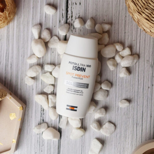 کرم ضد افتاب اسپات پریونت فیوژن فلویید ISDIN FotoUltra 100 Spot Prevent Fusion Fluid SPF50+