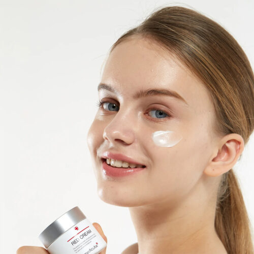 کرم ضد جوش و تسکین دهنده مدی کیوب Medicube Red Cream
