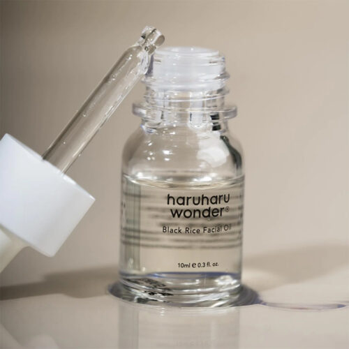 روغن تغذیه کننده برنج سیاه هاروهارو واندر Haruharu wonder Black Rice Facial Oil