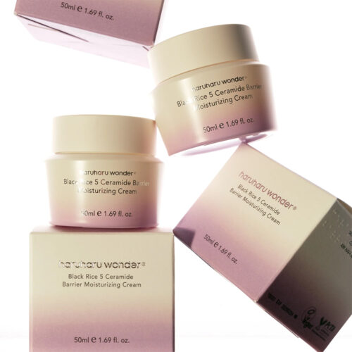 کرم مرطوب کننده و تقویت کننده سد دفاعی 5 سرامید برنج سیاه هاروهارو Haruharu Wonder Black Rice 5 Ceramide Barrier Moisturizing Cream